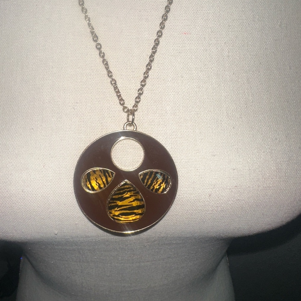 Brown and Yellow Pendant Necklace